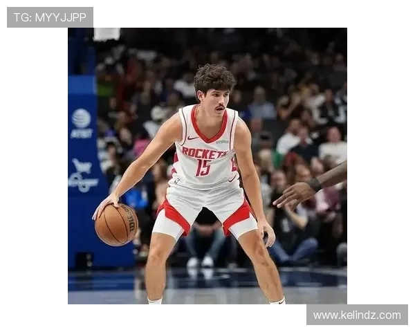 火箭队球员布朗的身高体重及运动表现介绍